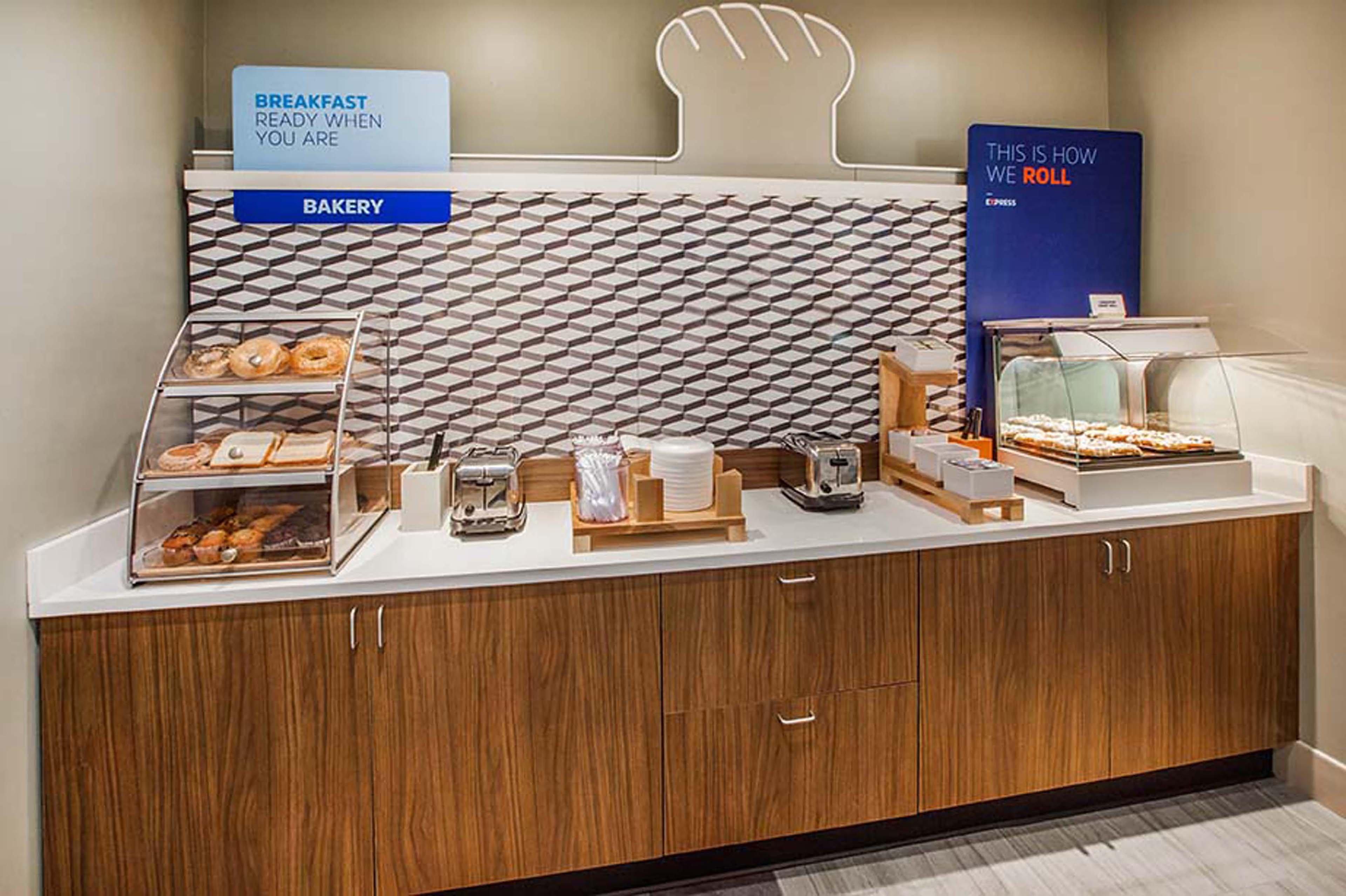 Holiday Inn Express Wilkes Barre East By Ihg Ngoại thất bức ảnh