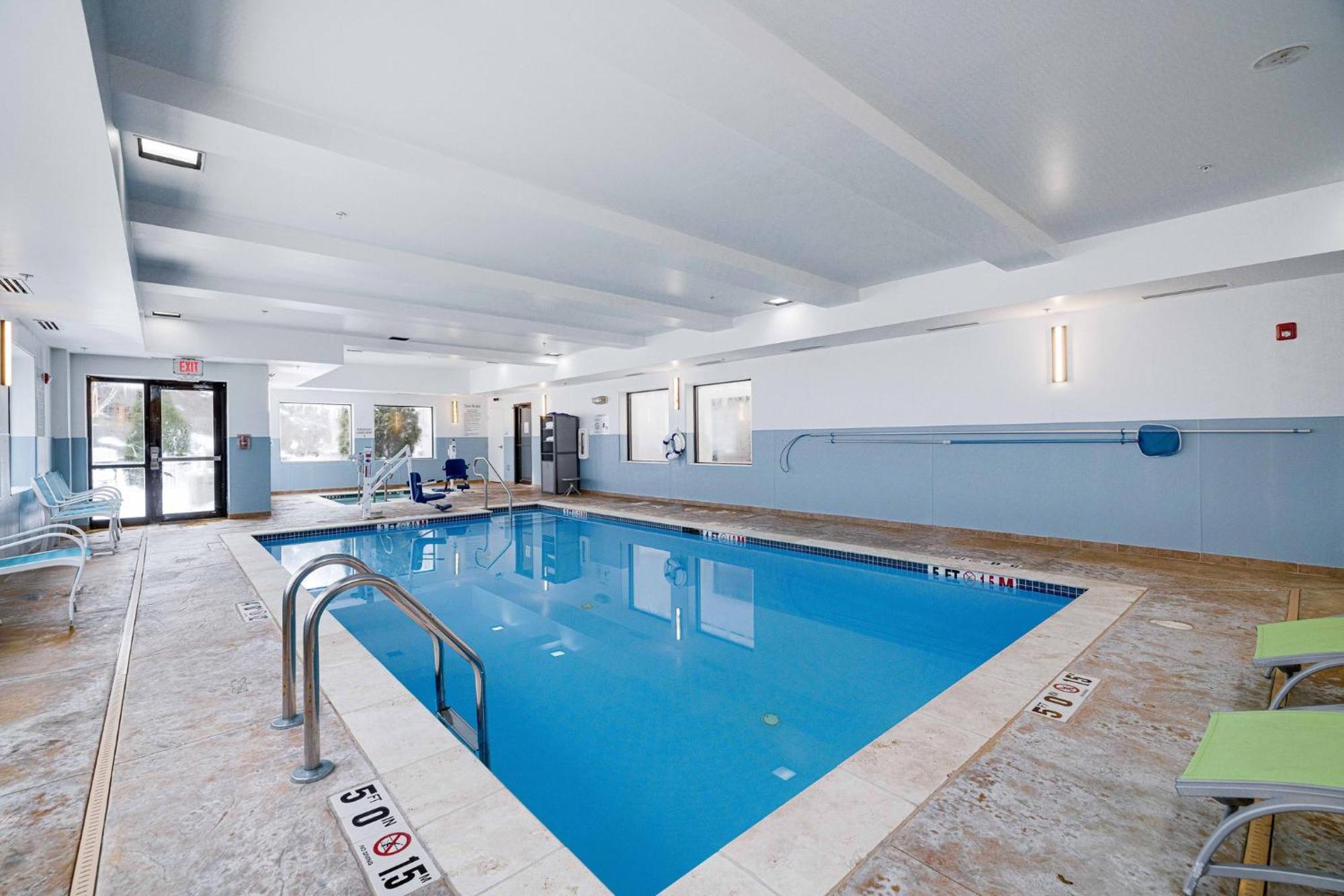 Holiday Inn Express Wilkes Barre East By Ihg Ngoại thất bức ảnh